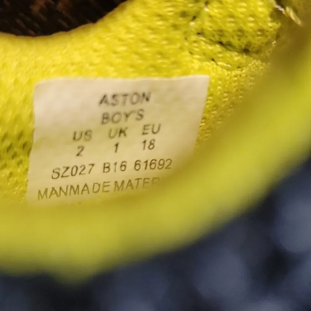 Surprize by Stride Rite Aston Navy and Lime Sneakers- Size 2